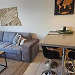 Appartement 2 Pieces Cosy 20 Min A Pied De La Plage